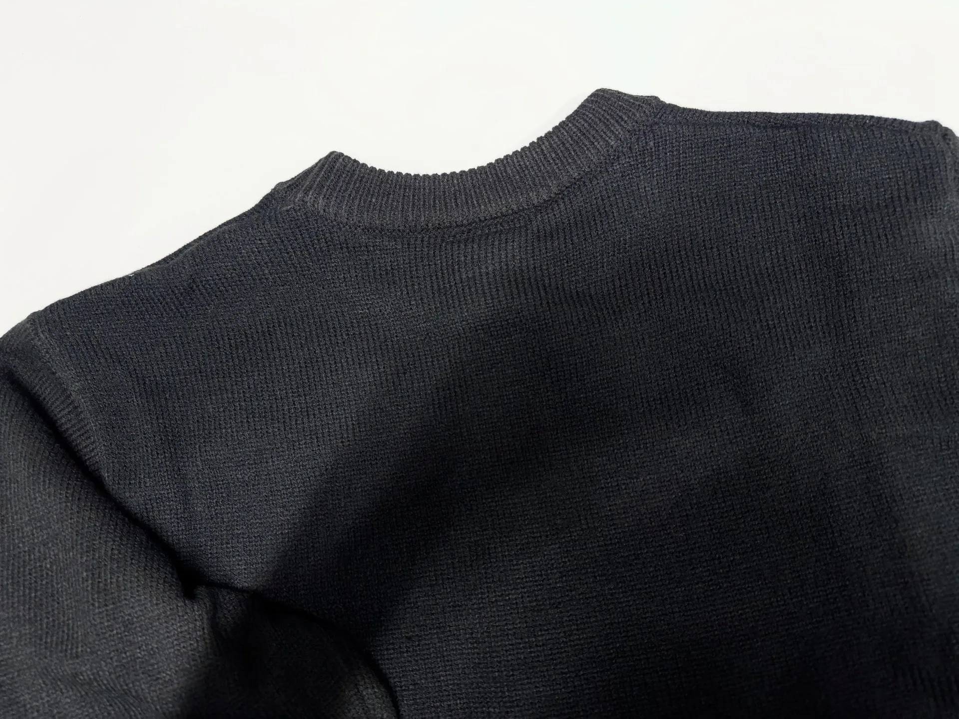❥4040#P240 New Saint Michael ✖️ KLF destroyed sweater made of black sheepskin material, KLF saint embroidery on the front, super visual impact! Distressed design, full of street feel, same style for men and women, a must-have for autumn and winter wear. Dark style + unique artistic sense, fashionable people and celebrities are picking it up, it looks cool if you wear it casually! Craftsmanship: The whole piece is cut and aged by hand, very slow! Weight: 900g Color: Black Size: S M L XL